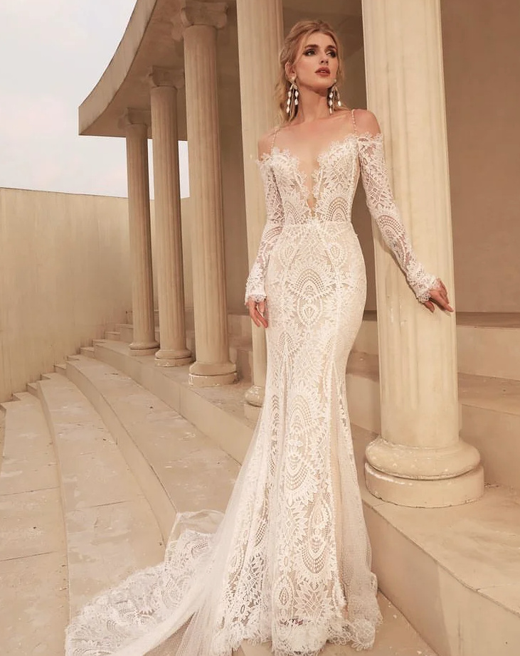 Sexy Meerjungfrau Brautkleid Anela aus Spitze mit Perlen Kette und Schleppe