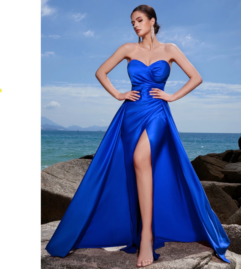 Schulterfreies High Cut Abendkleid Festlich auch für Hochzeitsgäste in Navyblau