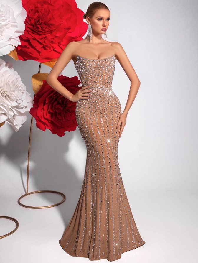 Schulterfreies Glitzer Meerjungfrau Abendkleid in Champagne für Hochzeitsgäste