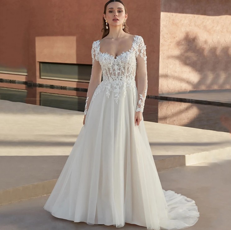 A Linie Brautkleid Dylane mit Ärmeln aus Spitze