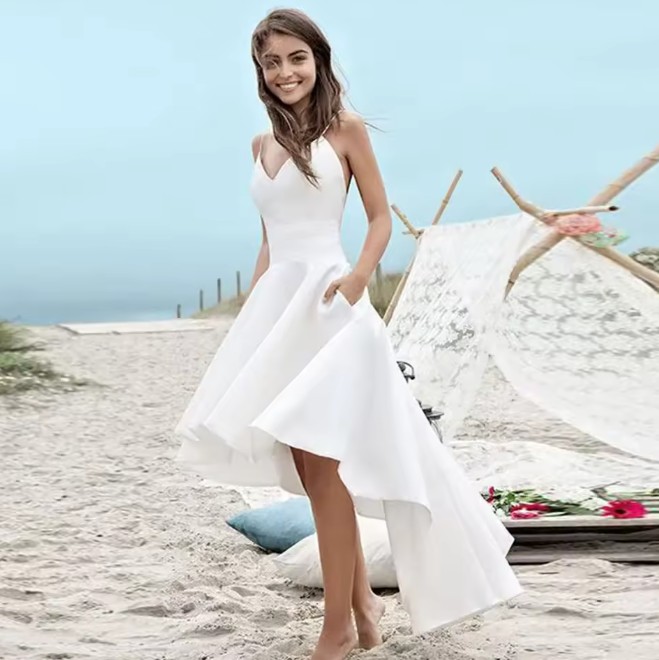 Satin Vokuhila Brautkleid Dena mit Spaghettiträger Vorne Kurz Hinten Lang