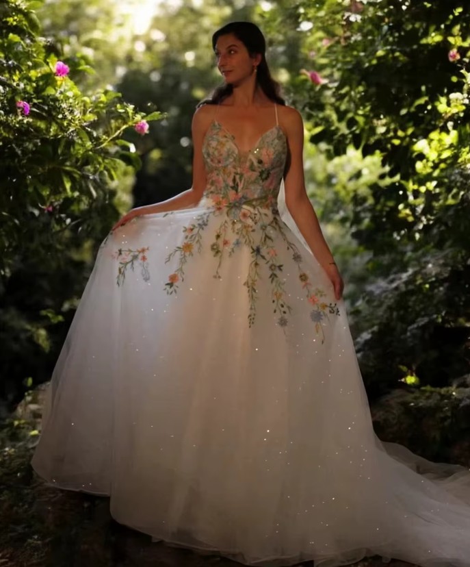 A Linie Tüll Brautkleid Dion mit Bunte Blumen