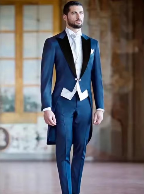 Hochzeitsanzug Smoking Brendan für den Bräutigam in Navyblau