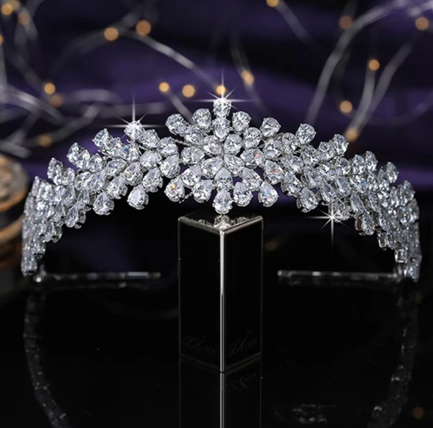 Prinzessin Zirkonia Braut Diadem Emilie