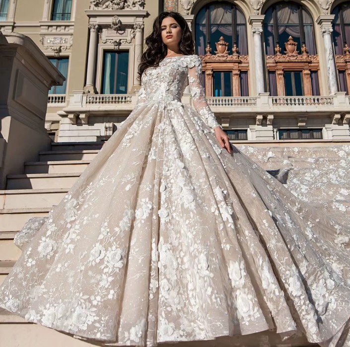  A Linie Prinzessin Brautkleid Elani Klassisch mit Schleppe und Spitze in Champagne