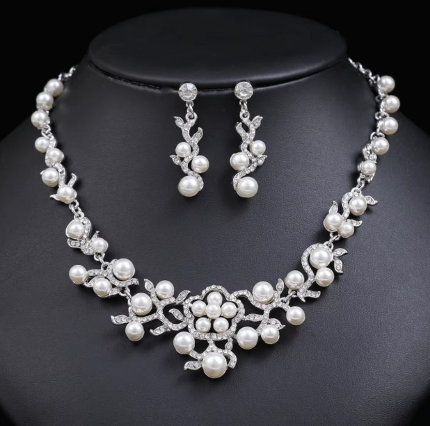 Brautschmuck Set Emmely Halskette mit Ohrringe