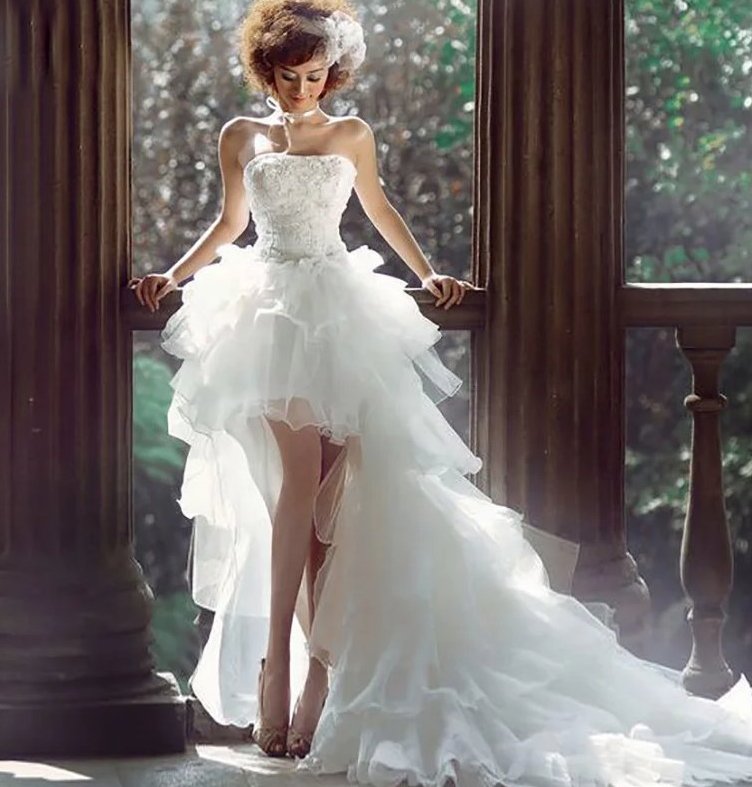 Sexy Vokuhila Brautkleid Aida mit Raffungen Vorne Kurz Hinten Lang 