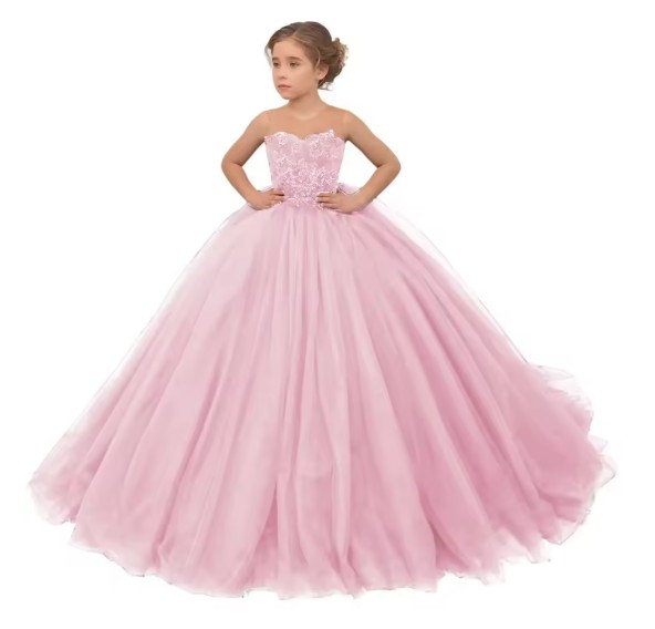 Rosa Blumenmädchenkleid mit Blumenapplikationen und Rundhals