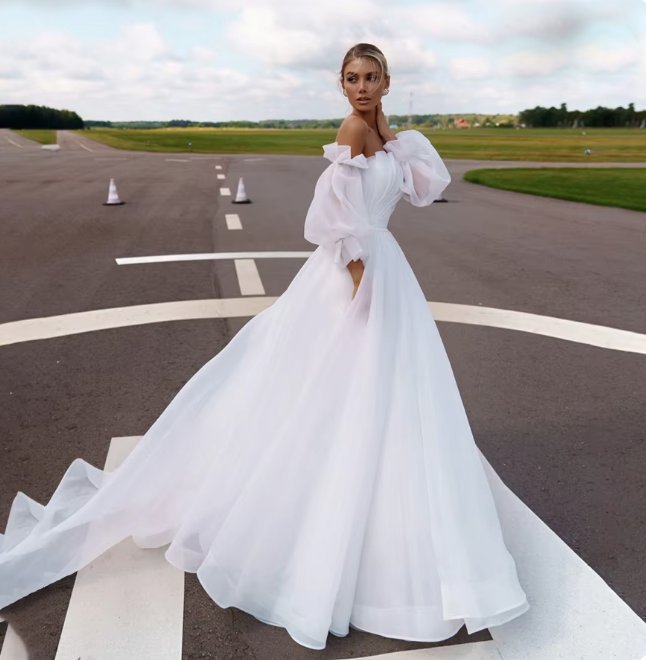 Schulterfreies Organza Brautkleid Aitana Ärmel Abnehmbar