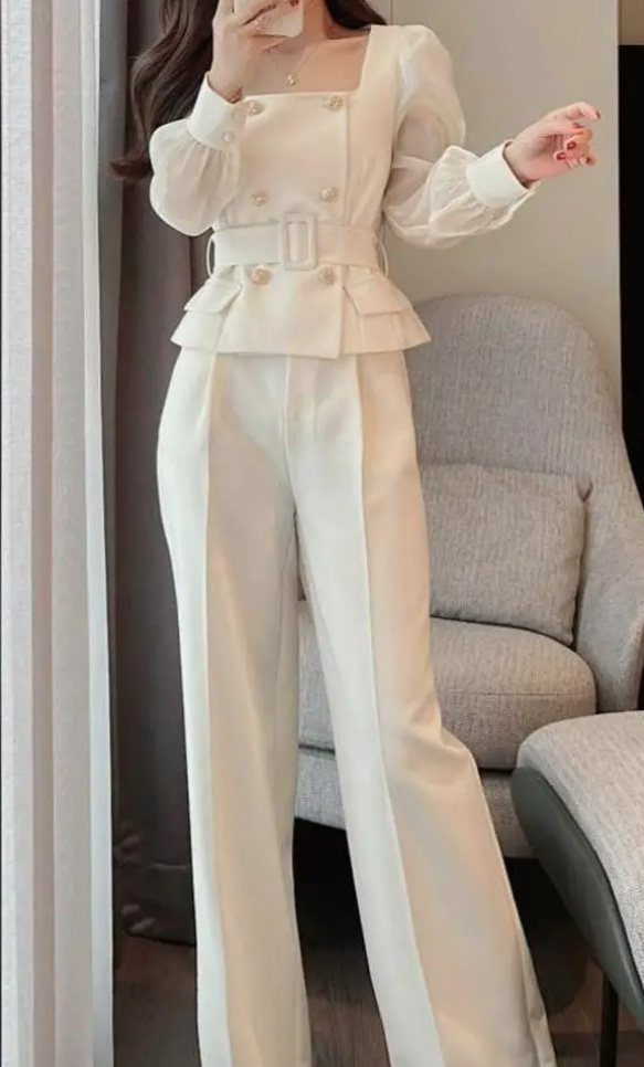 Braut Outfit für den Standesamtkleid Arianna in Weiß