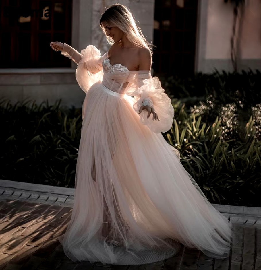 Schulterfreies Langarm Boho Tüll Brautkleid Cathleen