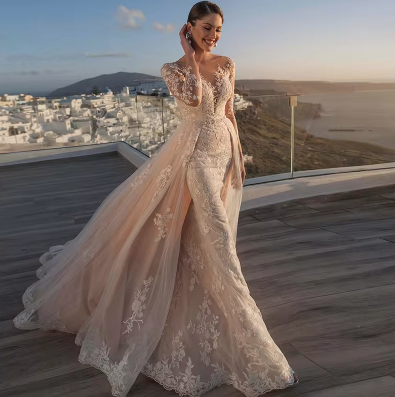 Wunderschönes Meerjungfrau Brautkleid Aleha mit Abnehmbarem Schleppe