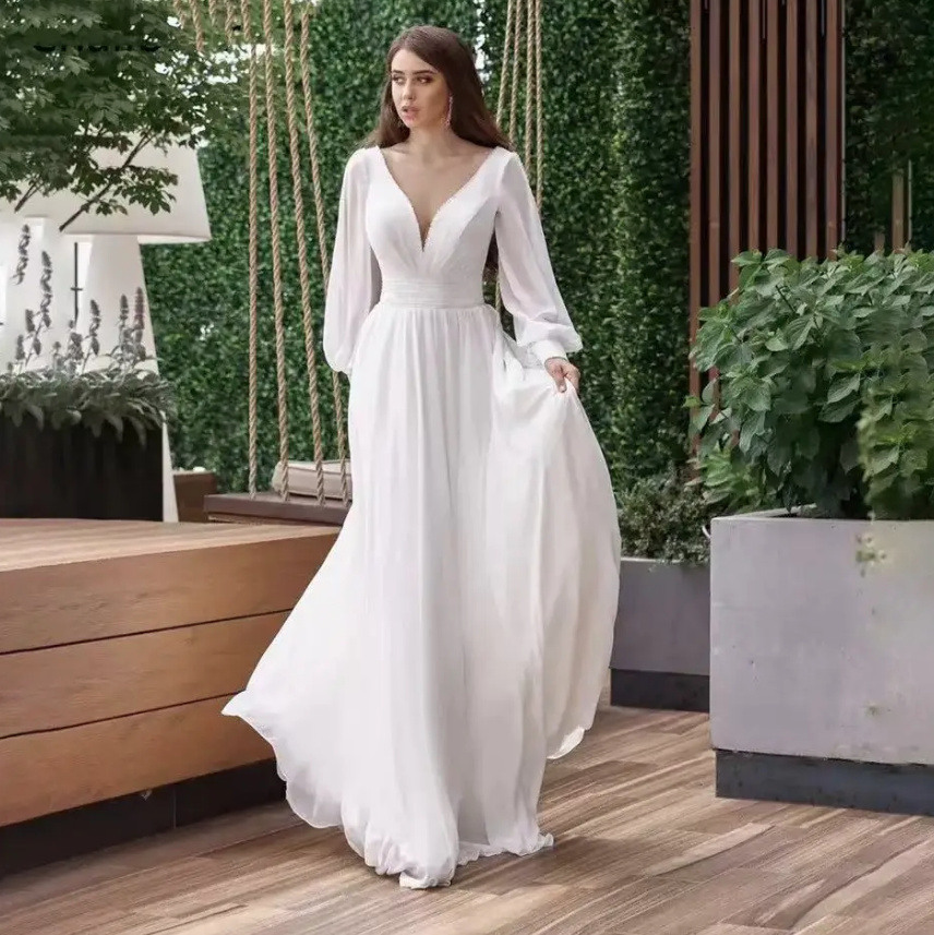 Boho Style Chiffon Brautkleid Annika Standesamtkleid mit Cut Out
