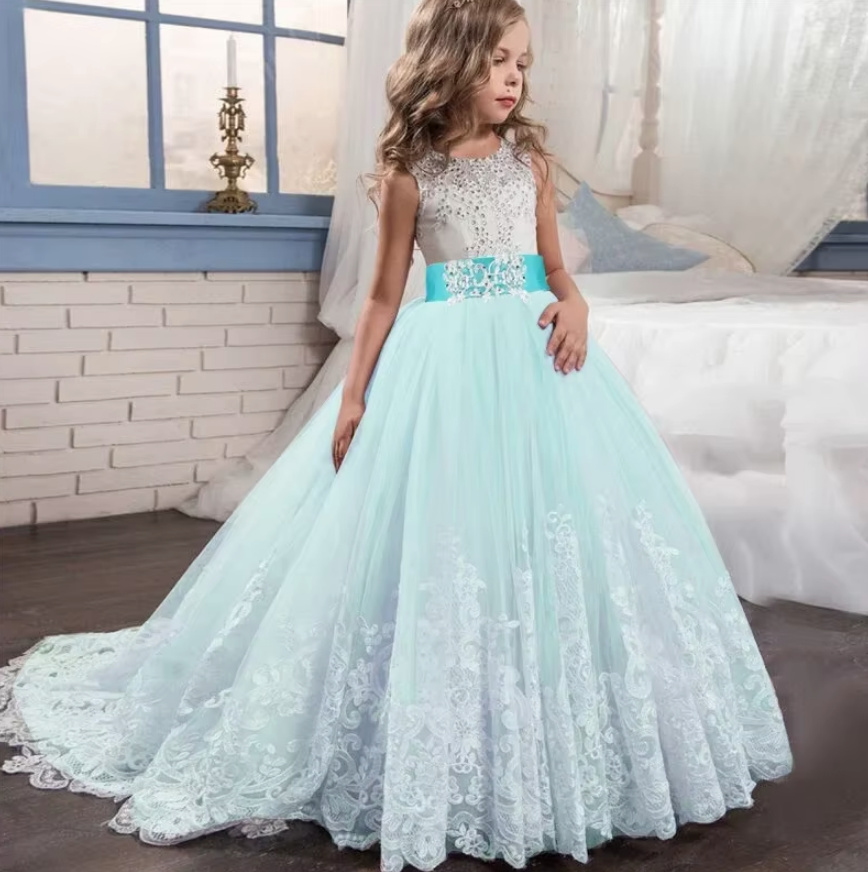 A Linie Blumenmädchenkleid Dora mit Spitze Ärmellos in Hellblau Weiß