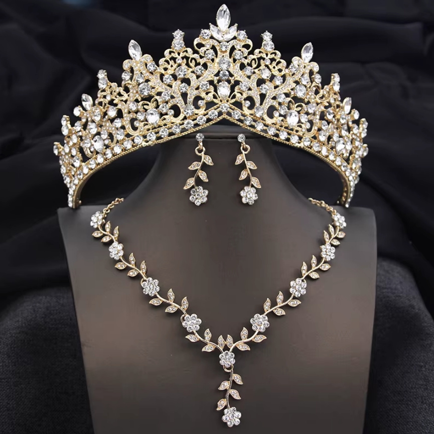 Brautschmuck Set Dana Tiara Halskette und Ohrringe im Set Gold