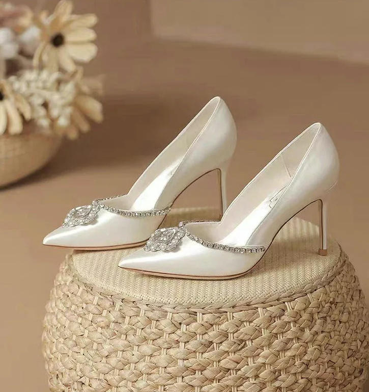Brautschuhe Cristall Pumps Ally in Weiß