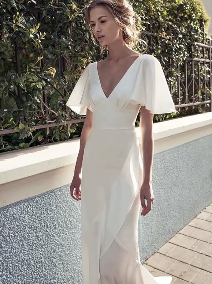 A Linie Clean Chick Brautkleid Celes Asymmetrisch mit V Ausschnitt