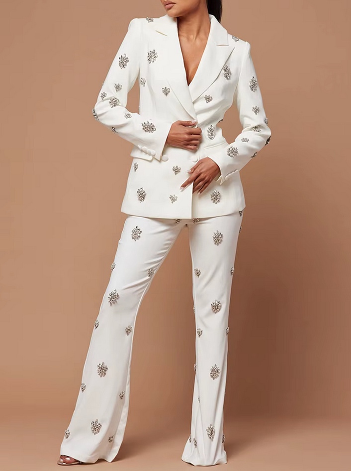 Standesamt Outfit Ciara Hosenanzug mit Strass Blumen in Weiß